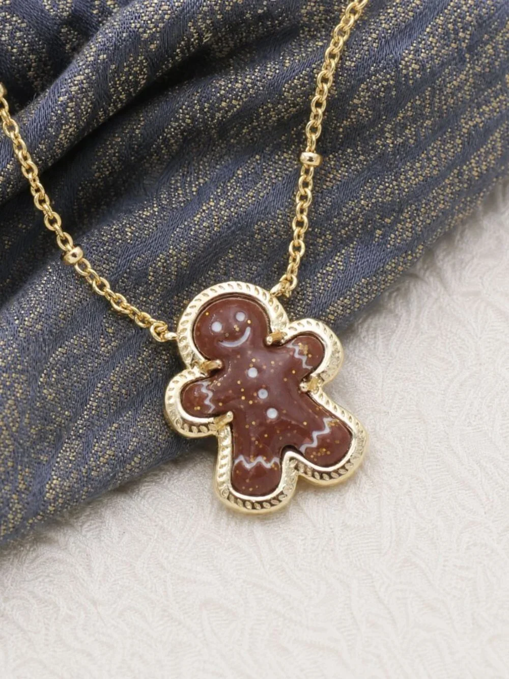 Kendra Scott Gingerbread Necklace - Picture 2 of 2